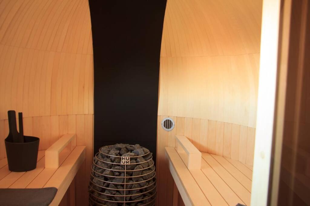 Ferienwohnung Schmidis Igluhuts Im Pfaffenwinkel - Tiny House 1 Apfeldorf Exterior foto